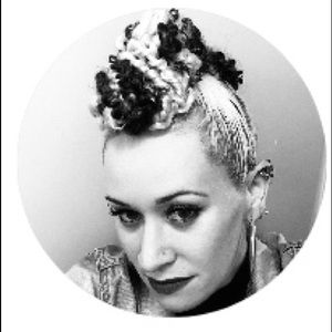 Meet your Posher, Kristin